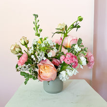 Load image into Gallery viewer, Administrative Assistant Day Arrangement